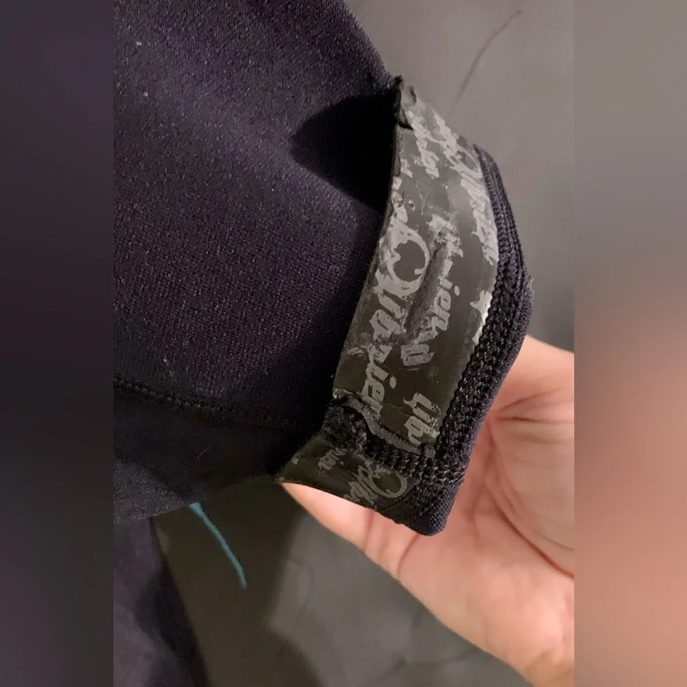 Wetsuit small women’s black - Picture 7 of 10